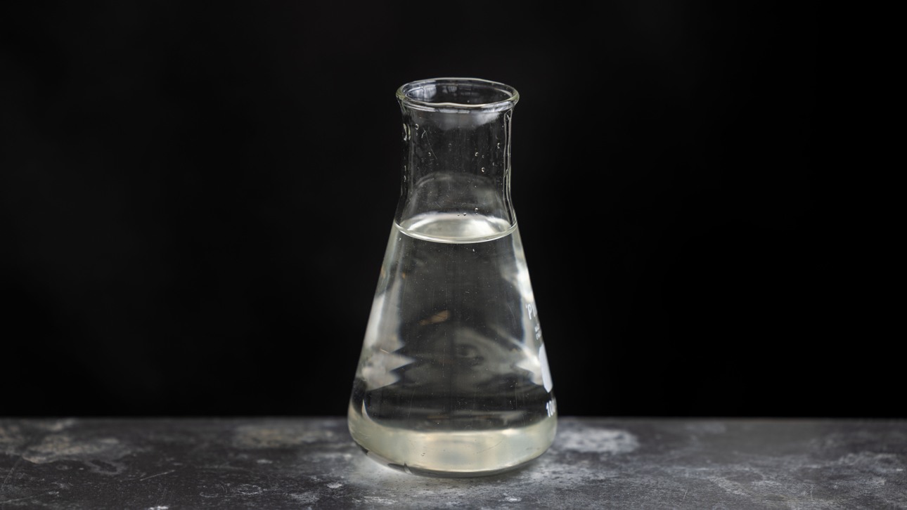 EasyMining's recycled sodium aluminate.