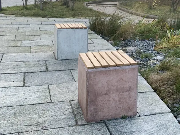 Stool in sustainable concrete